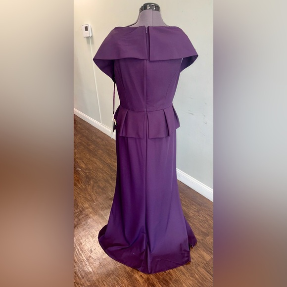 Elegant Purple mother of the bride Dress - Picture 6 of 9